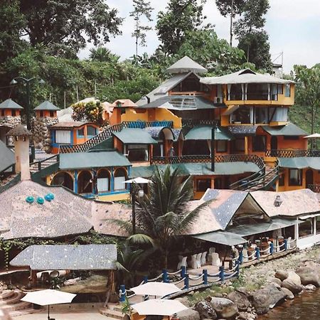 Kashama Eco Resort & Spa 圣多明各德洛斯科罗拉多斯 外观 照片