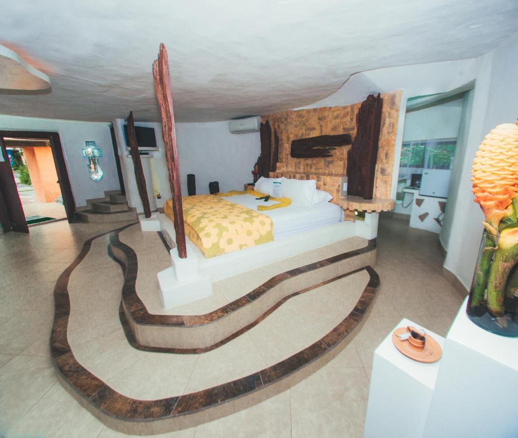Kashama Eco Resort & Spa 圣多明各德洛斯科罗拉多斯 外观 照片