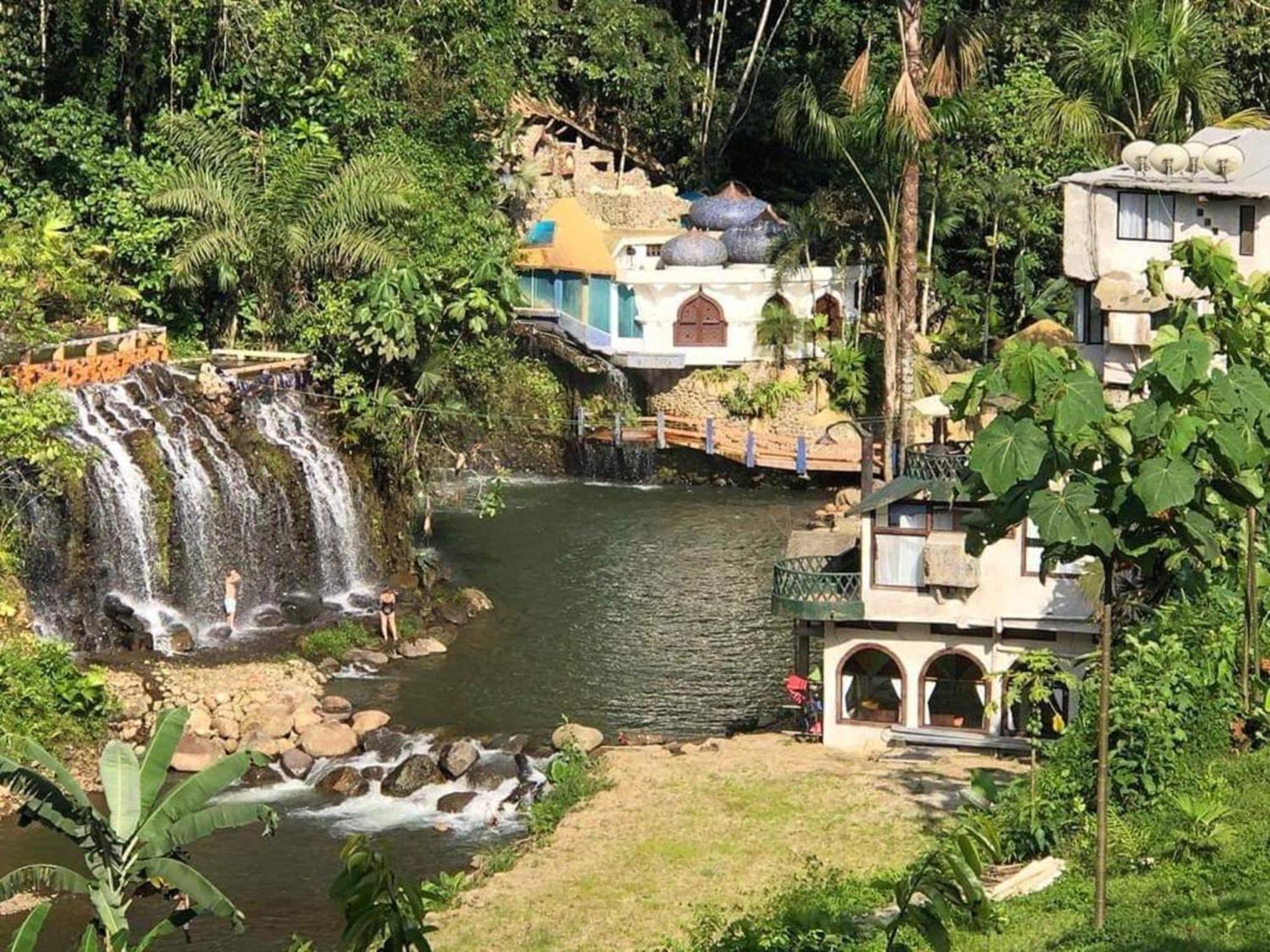 Kashama Eco Resort & Spa 圣多明各德洛斯科罗拉多斯 外观 照片